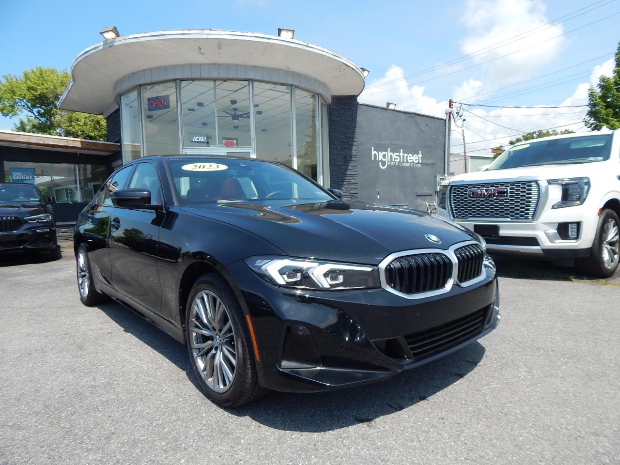 BMW 3 Series 330i xDrive Sedan 2023