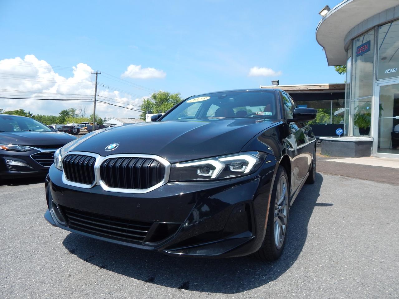 BMW 3 Series 330i xDrive Sedan 2023