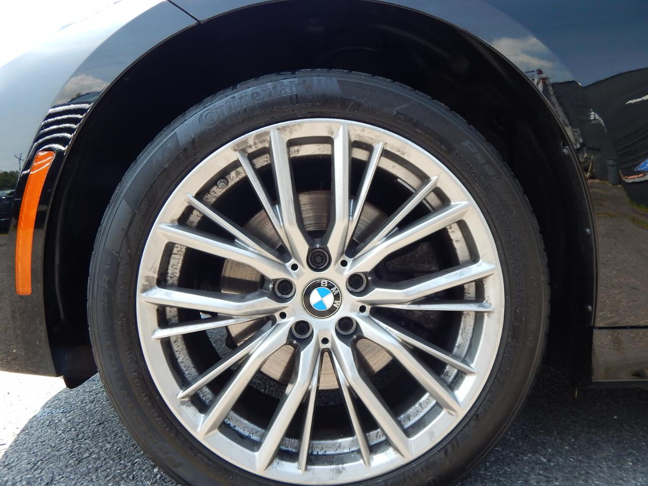 BMW 3 Series 330i xDrive Sedan 2023