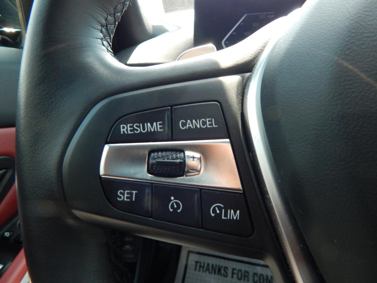 BMW 3 Series 330i xDrive Sedan 2023