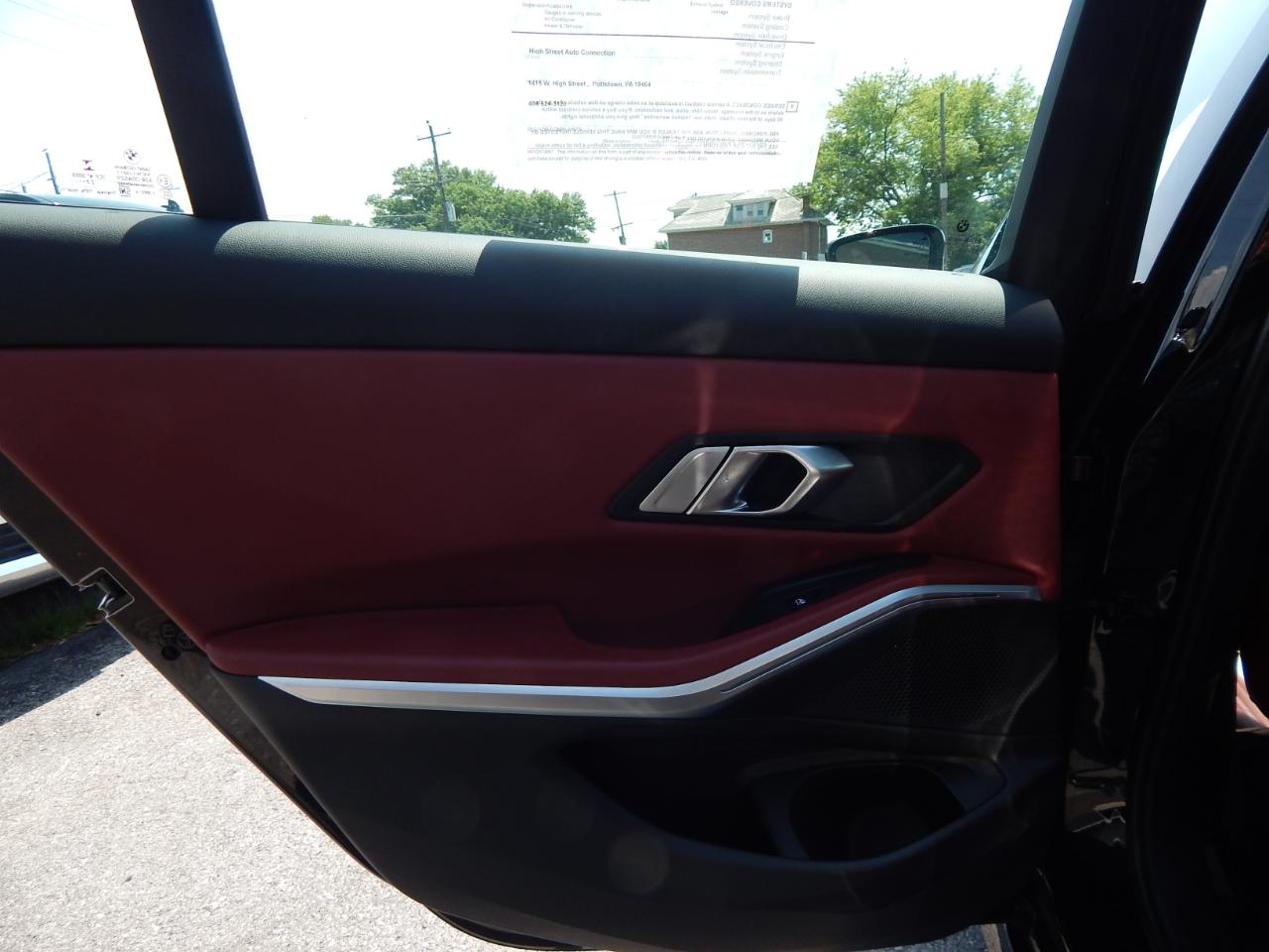 BMW 3 Series 330i xDrive Sedan 2023