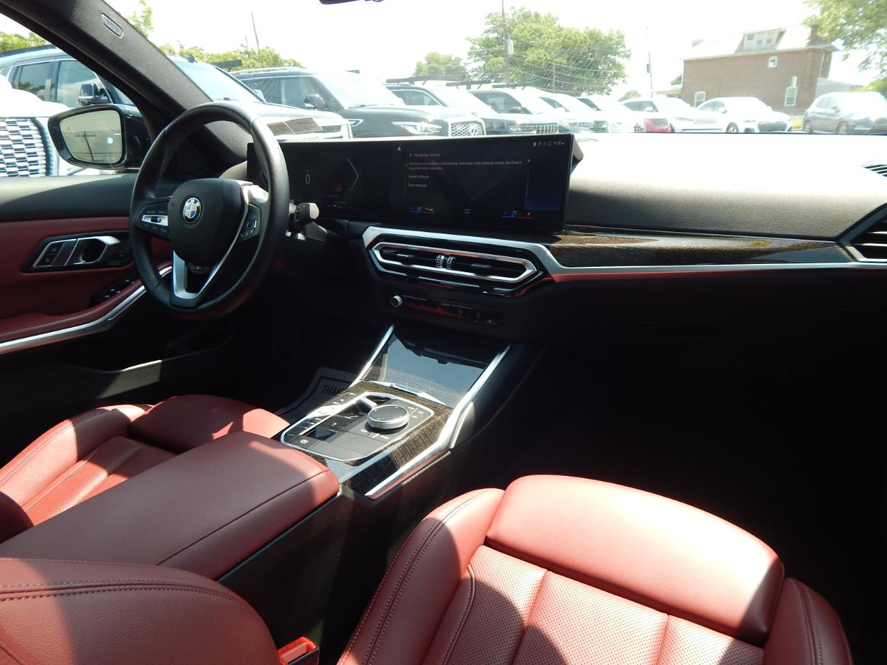 BMW 3 Series 330i xDrive Sedan 2023