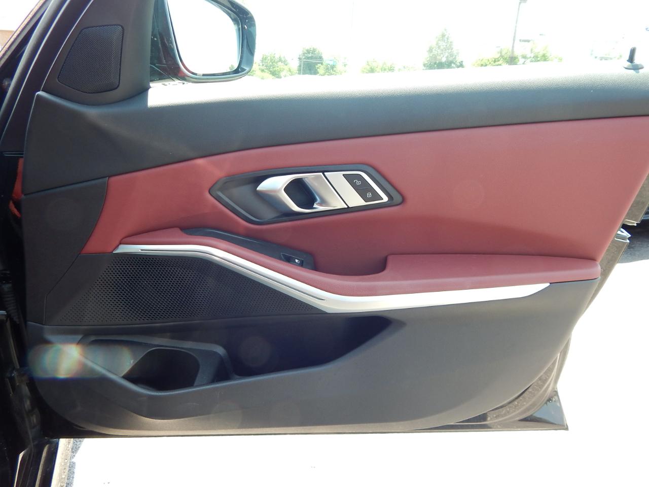 BMW 3 Series 330i xDrive Sedan 2023