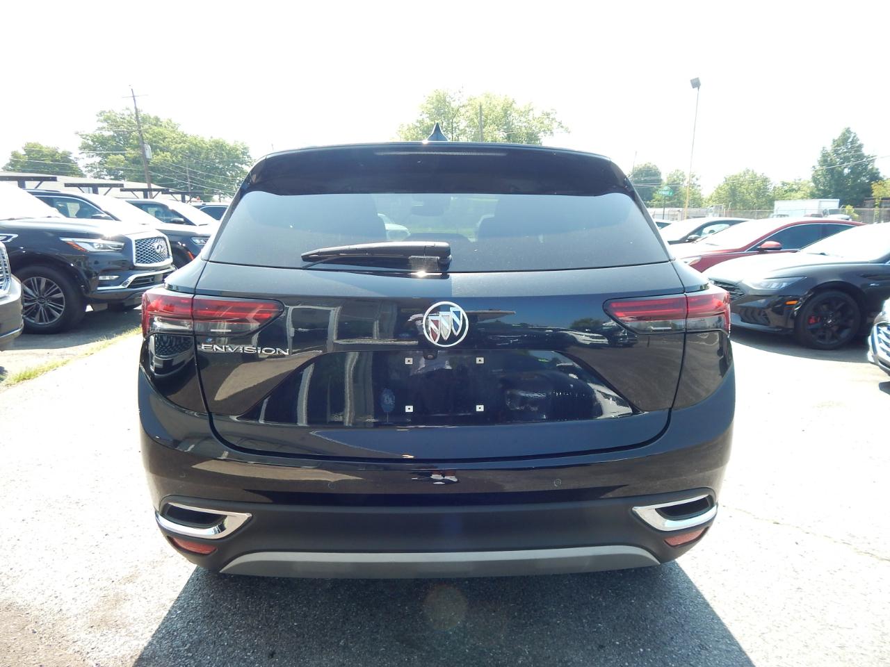 Buick Envision Essence 4D SUV FWD 2023