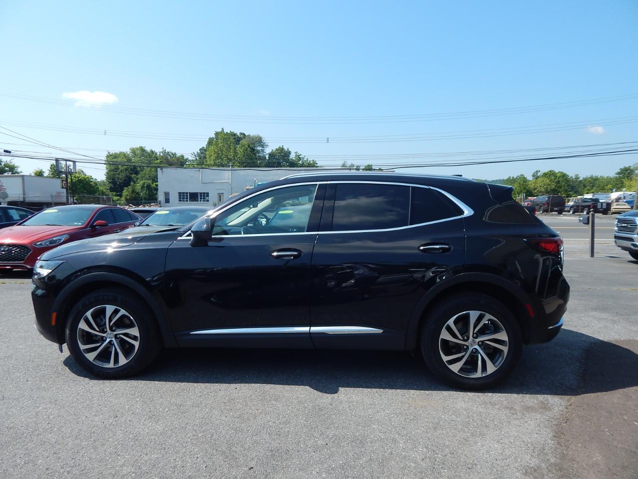 Buick Envision Essence 4D SUV FWD 2023