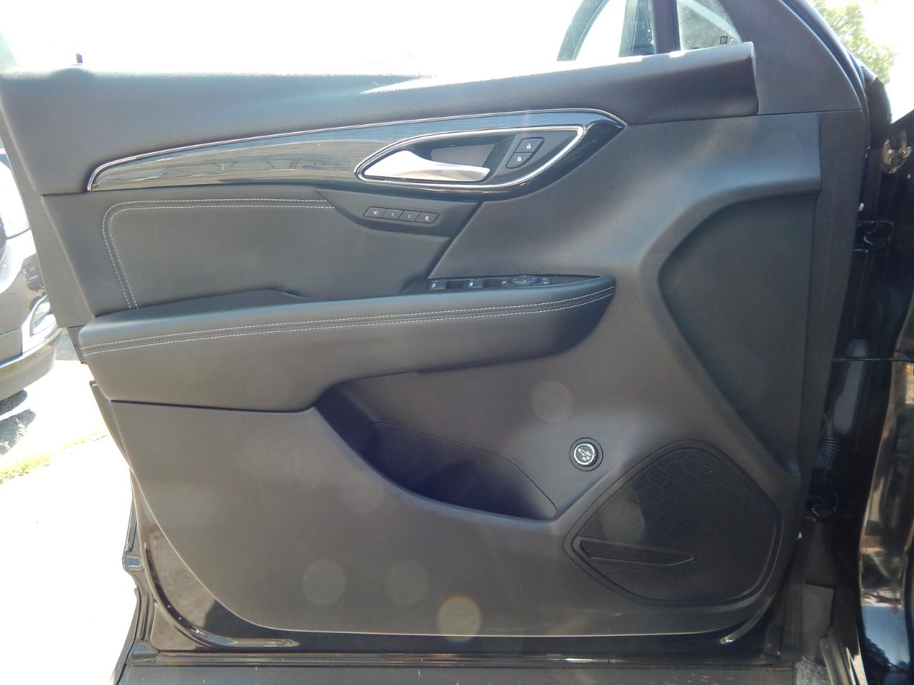 Buick Envision Essence 4D SUV FWD 2023