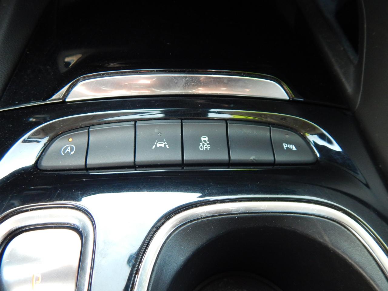 Buick Envision Essence 4D SUV FWD 2023