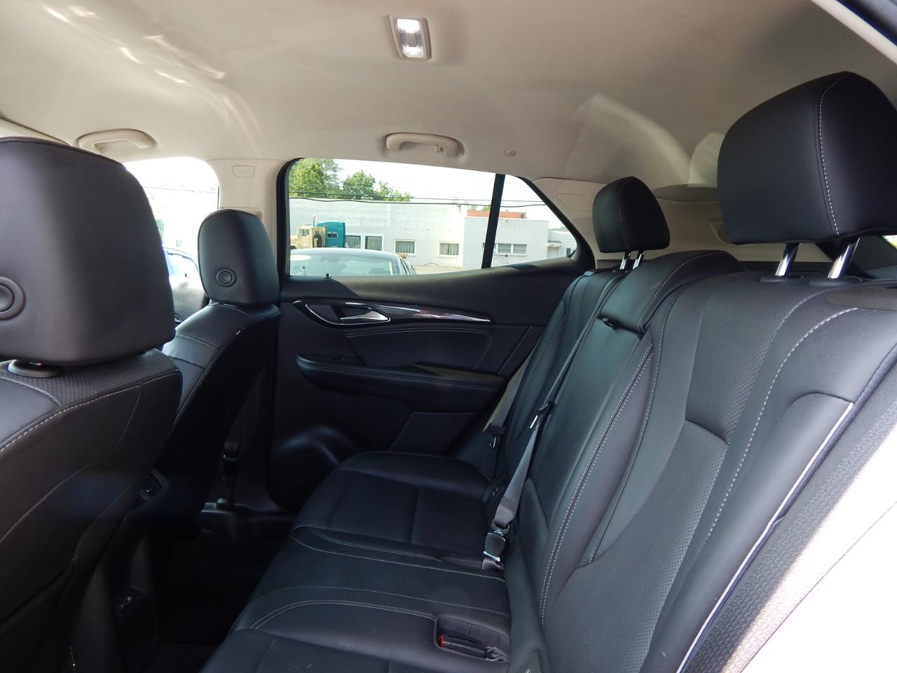 Buick Envision Essence 4D SUV FWD 2023