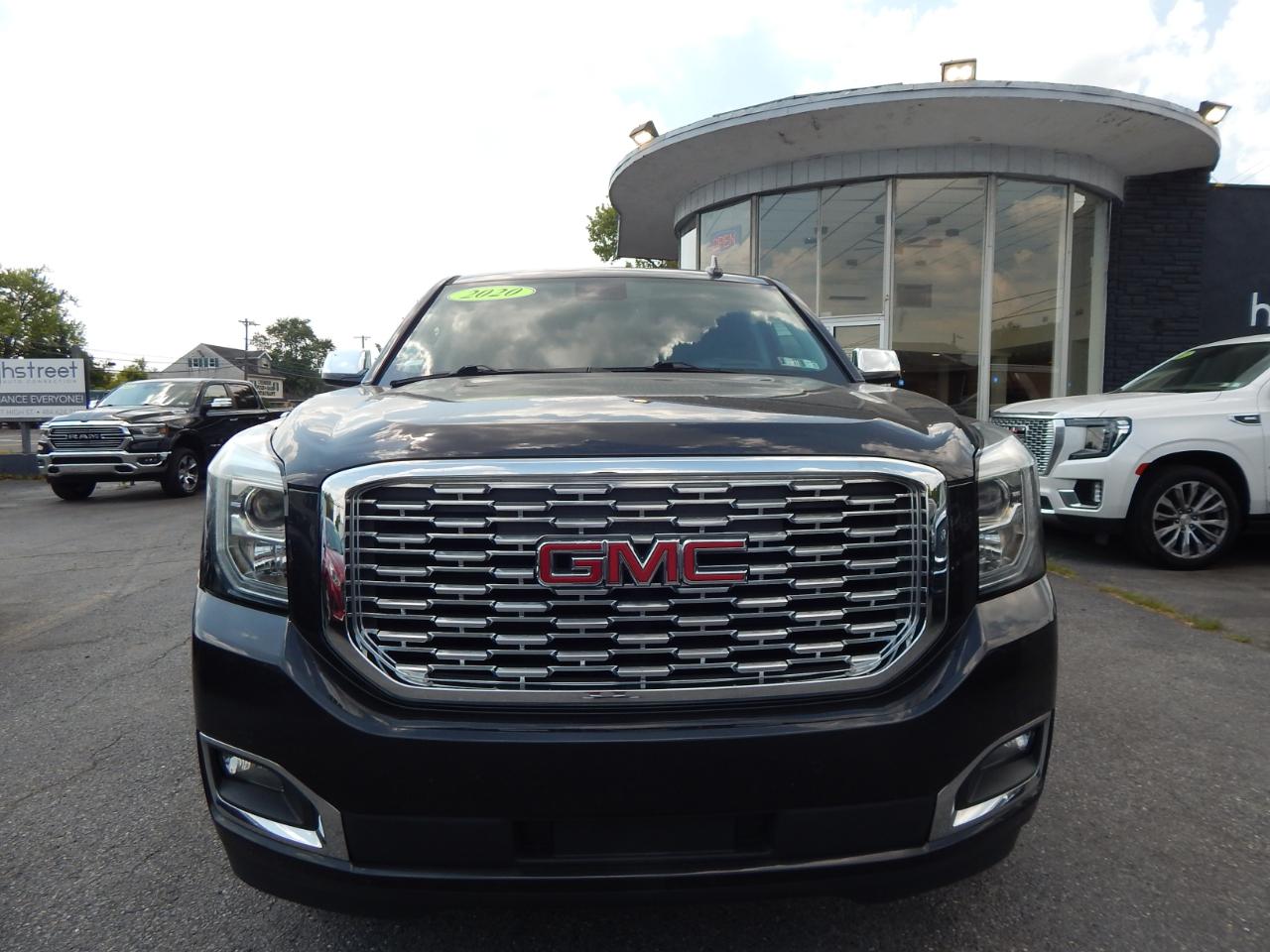 GMC Yukon XL Denali 2020