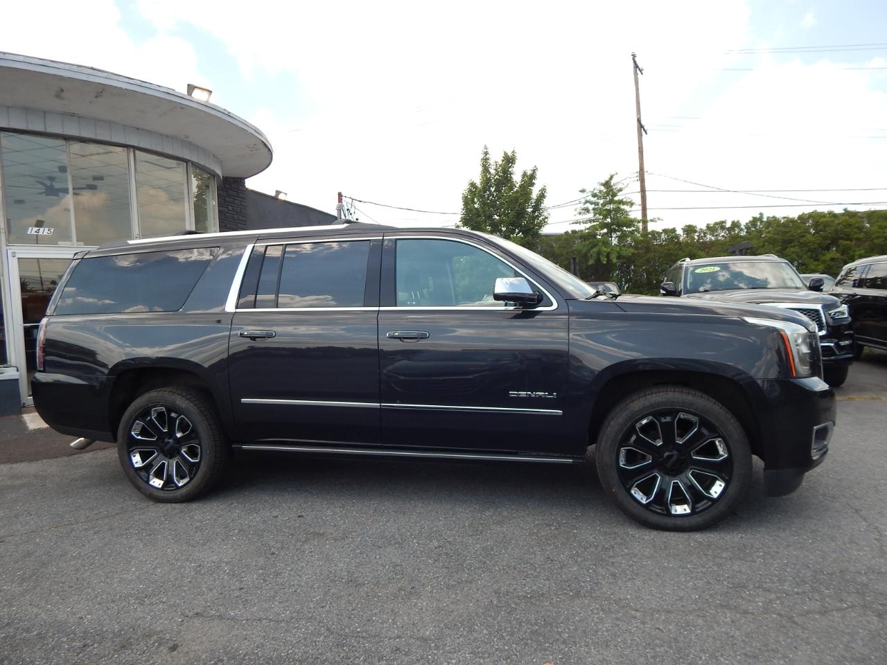 GMC Yukon XL Denali 2020