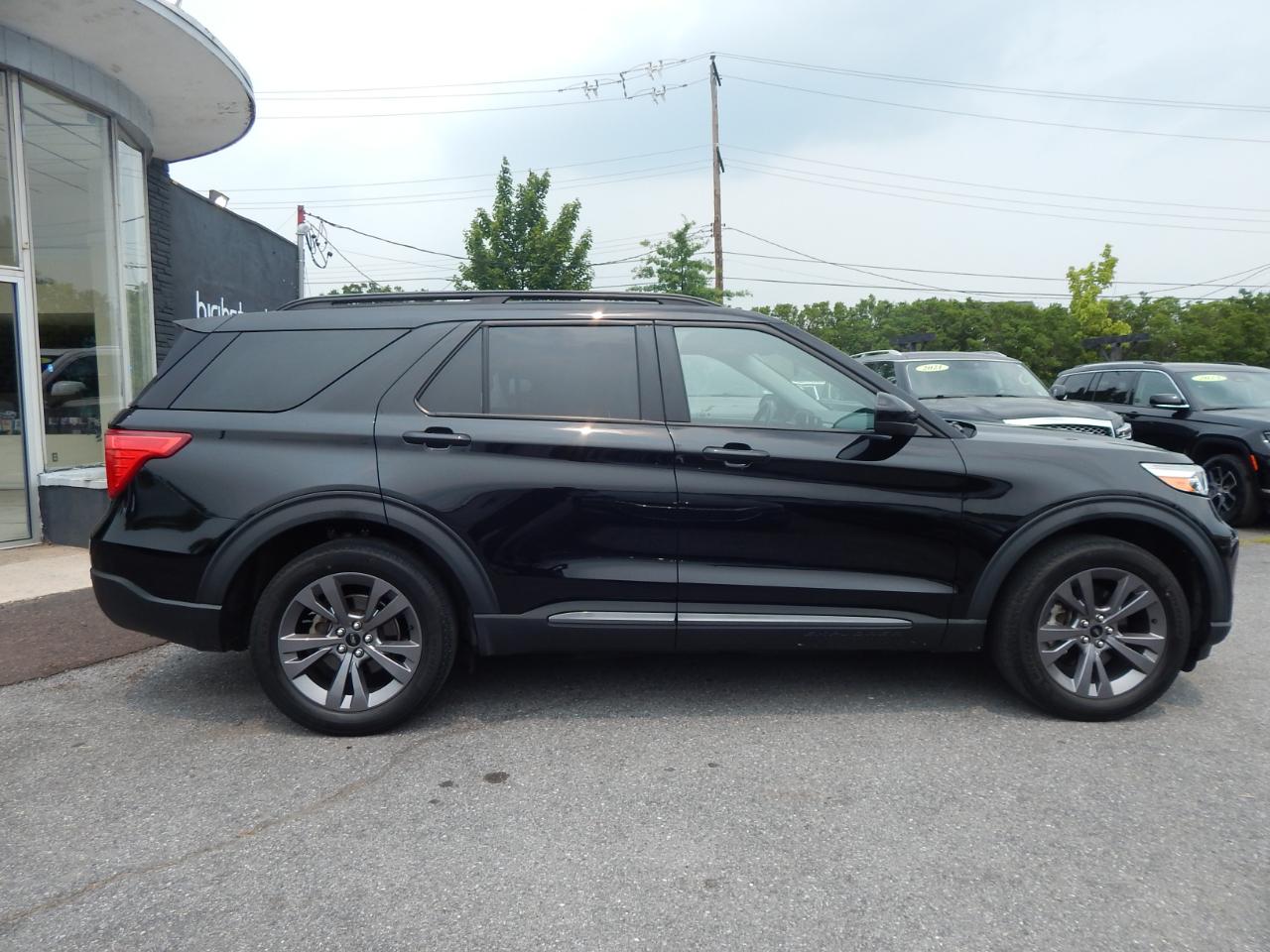Ford Explorer XLT AWD 2022