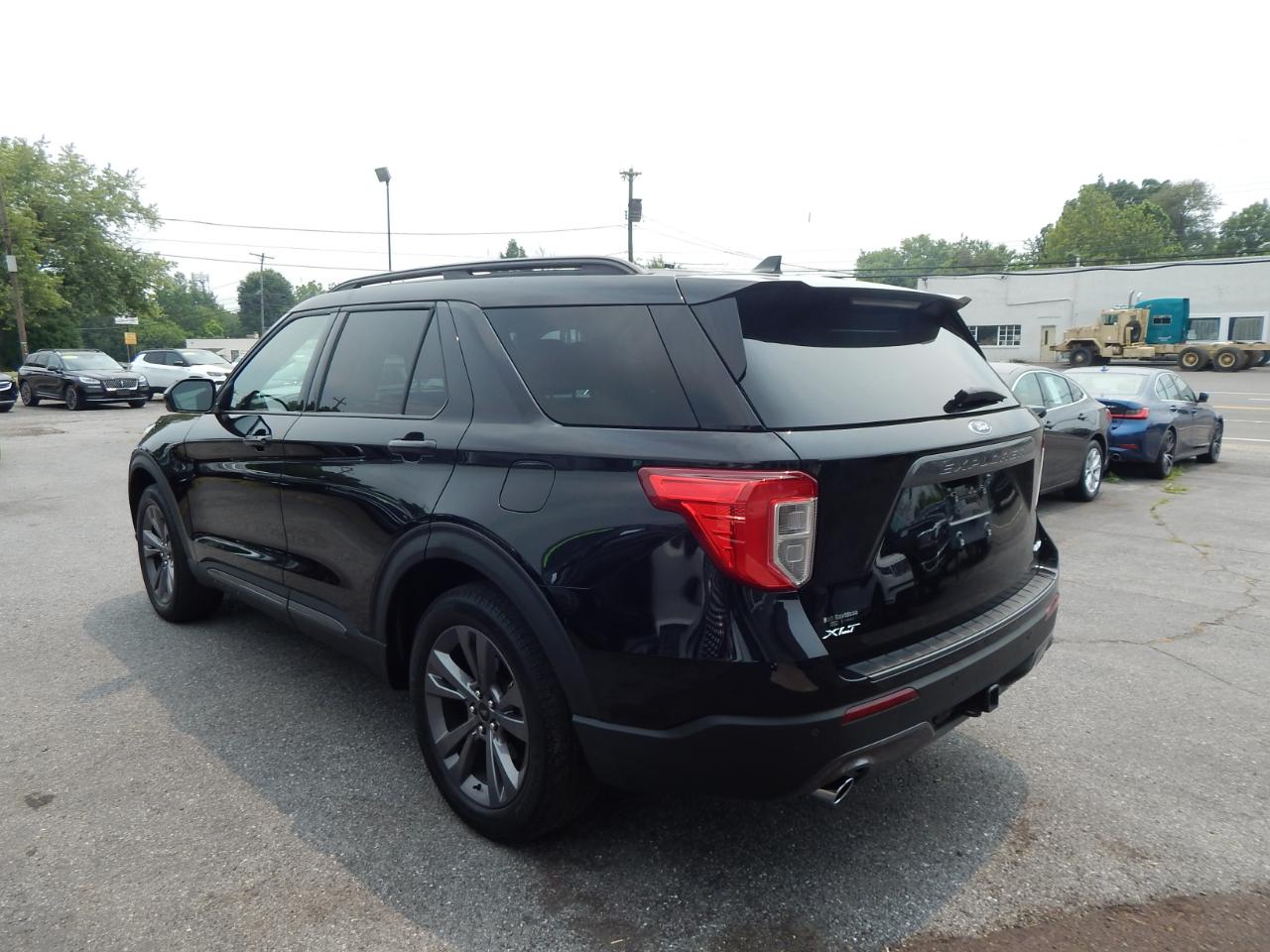Ford Explorer XLT AWD 2022