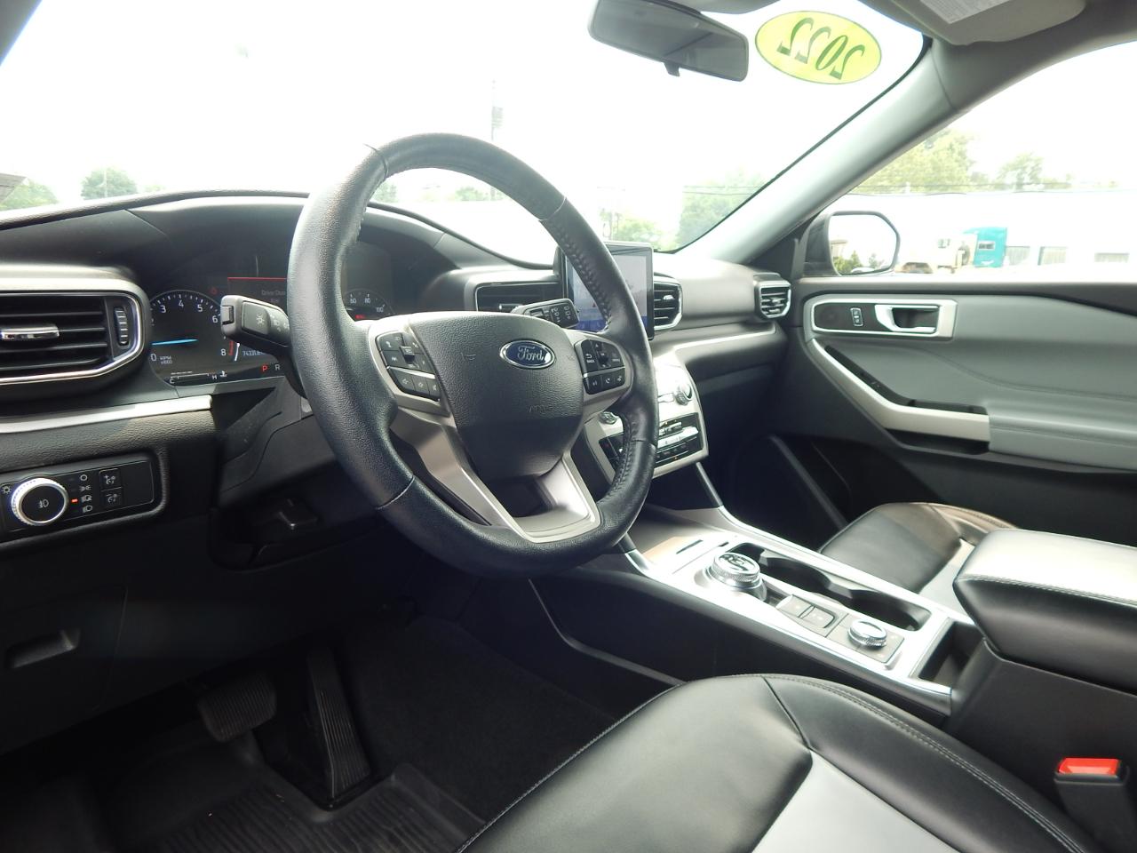 Ford Explorer XLT AWD 2022