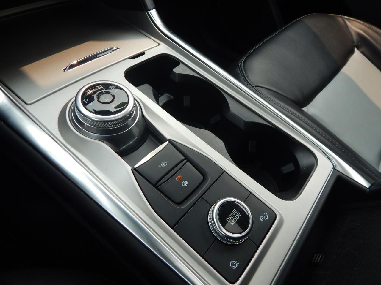 Ford Explorer XLT AWD 2022