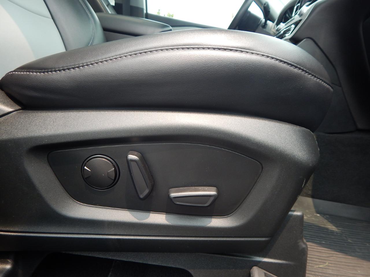 Ford Explorer XLT AWD 2022