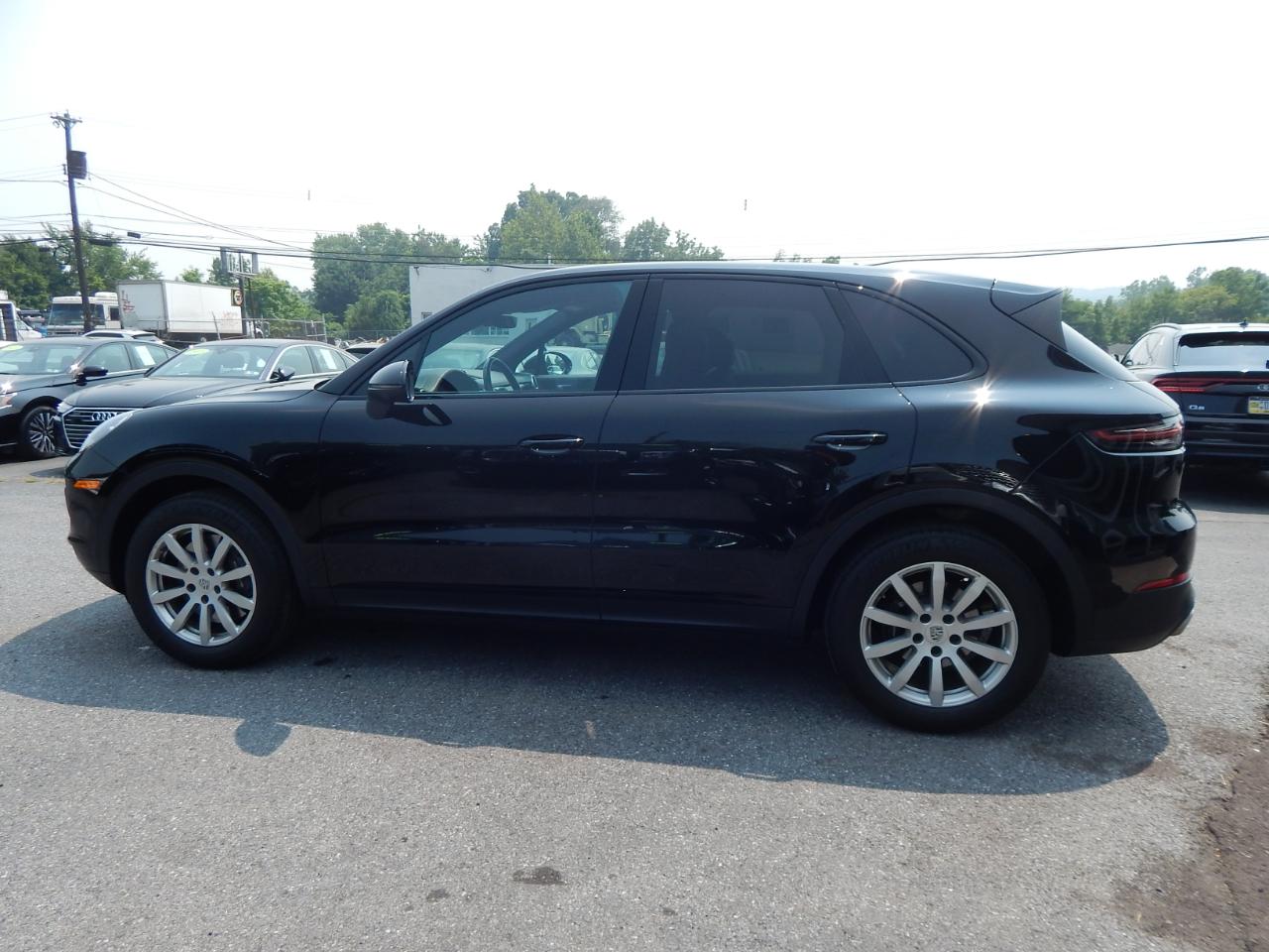 Porsche Cayenne Platinum Edition AWD 2022