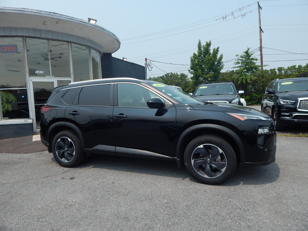 Nissan Rogue SV 2024