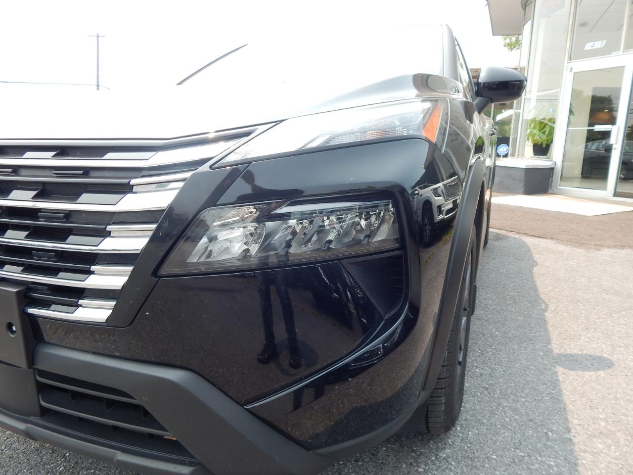 Nissan Rogue SV 2024