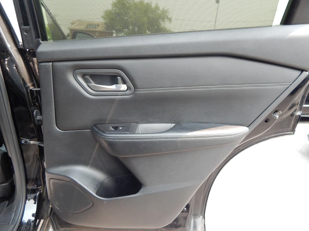 Nissan Rogue SV 2024