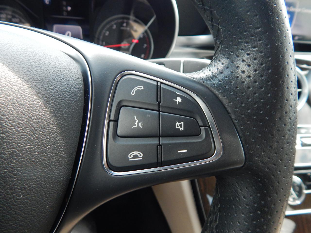 Mercedes-Benz C-Class 4dr Sdn C300 4MATIC 2018