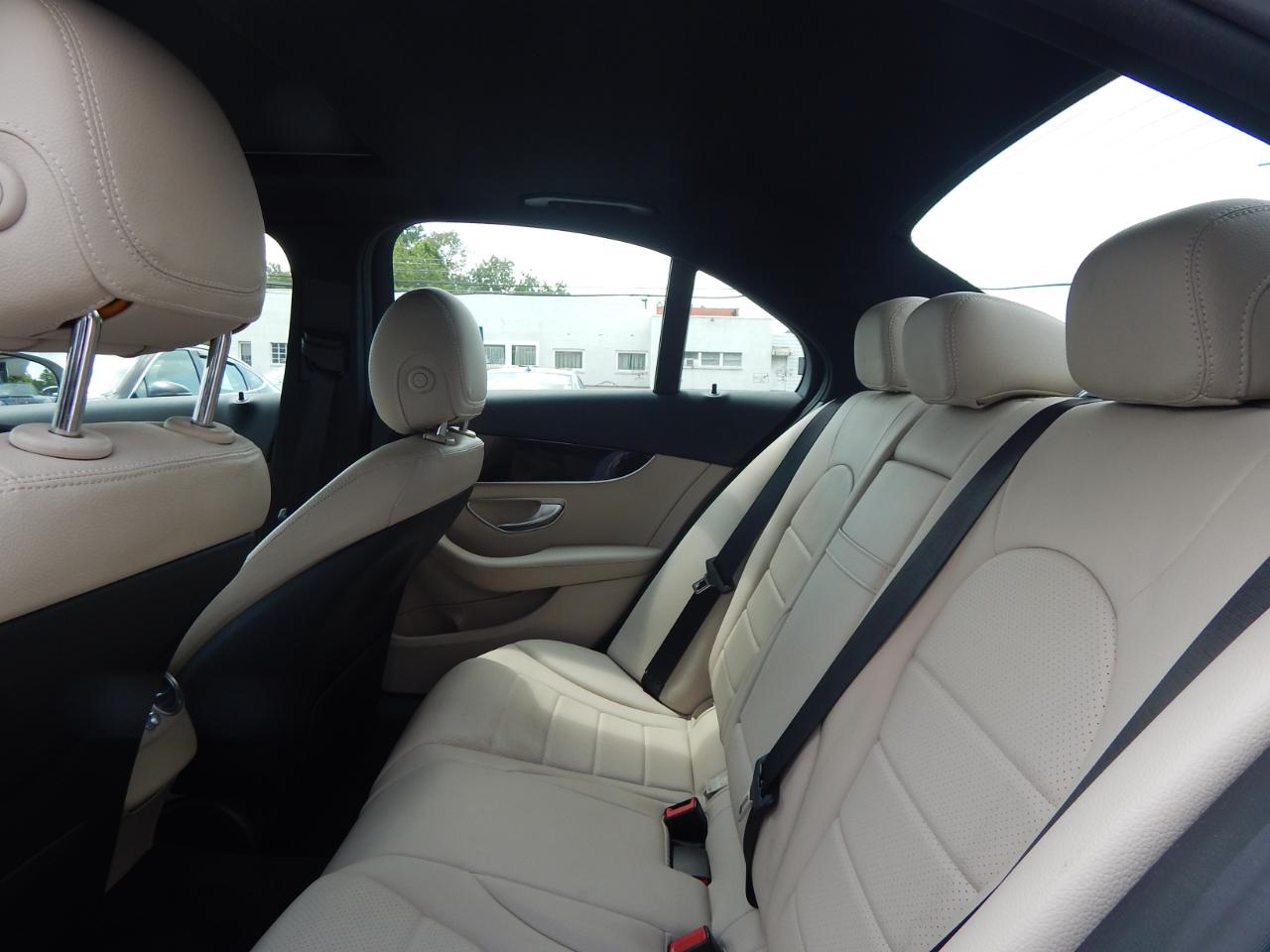 Mercedes-Benz C-Class 4dr Sdn C300 4MATIC 2018