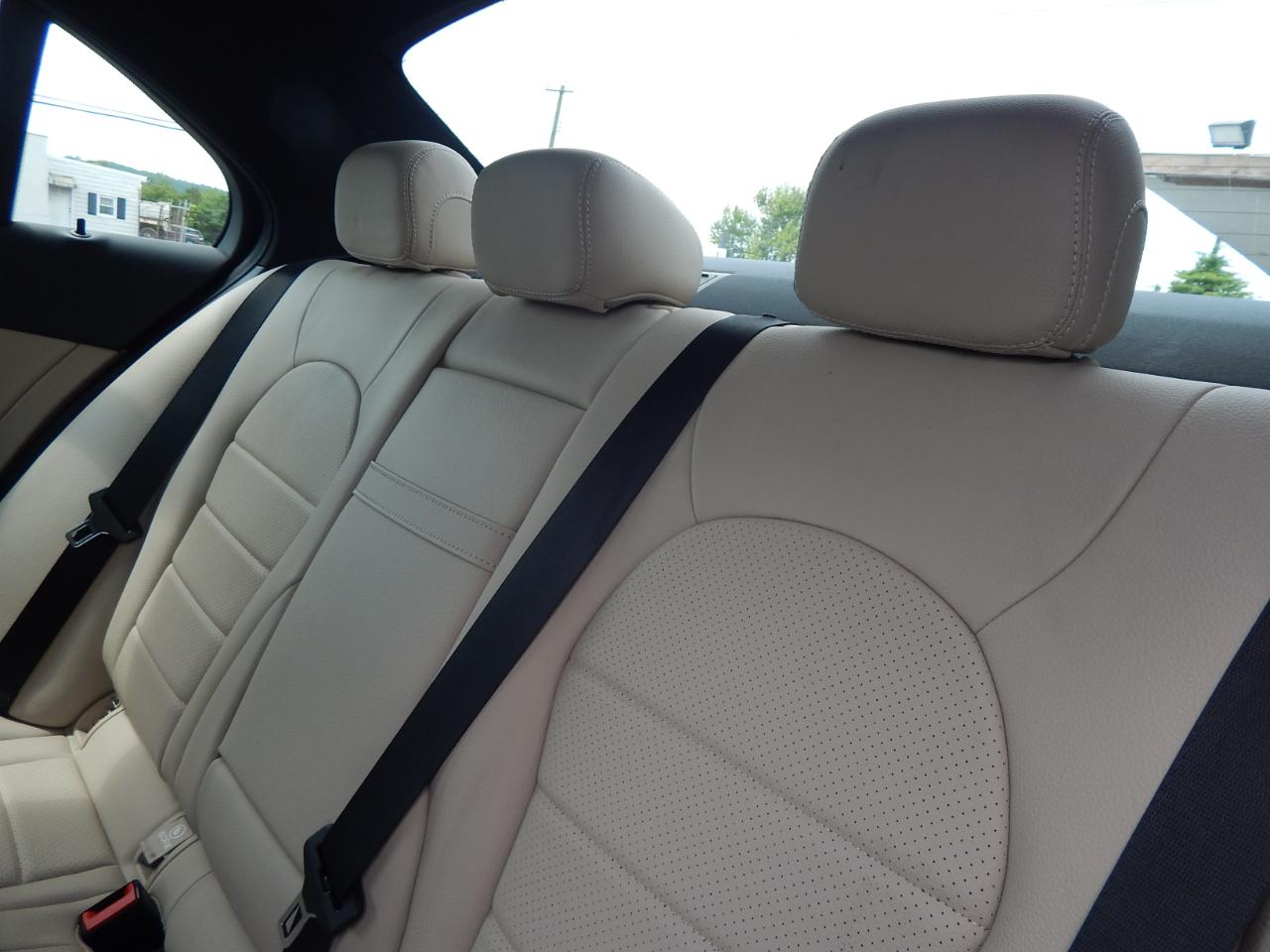 Mercedes-Benz C-Class 4dr Sdn C300 4MATIC 2018