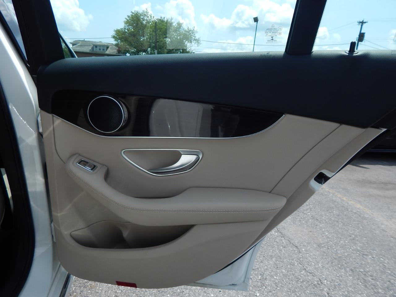 Mercedes-Benz C-Class 4dr Sdn C300 4MATIC 2018