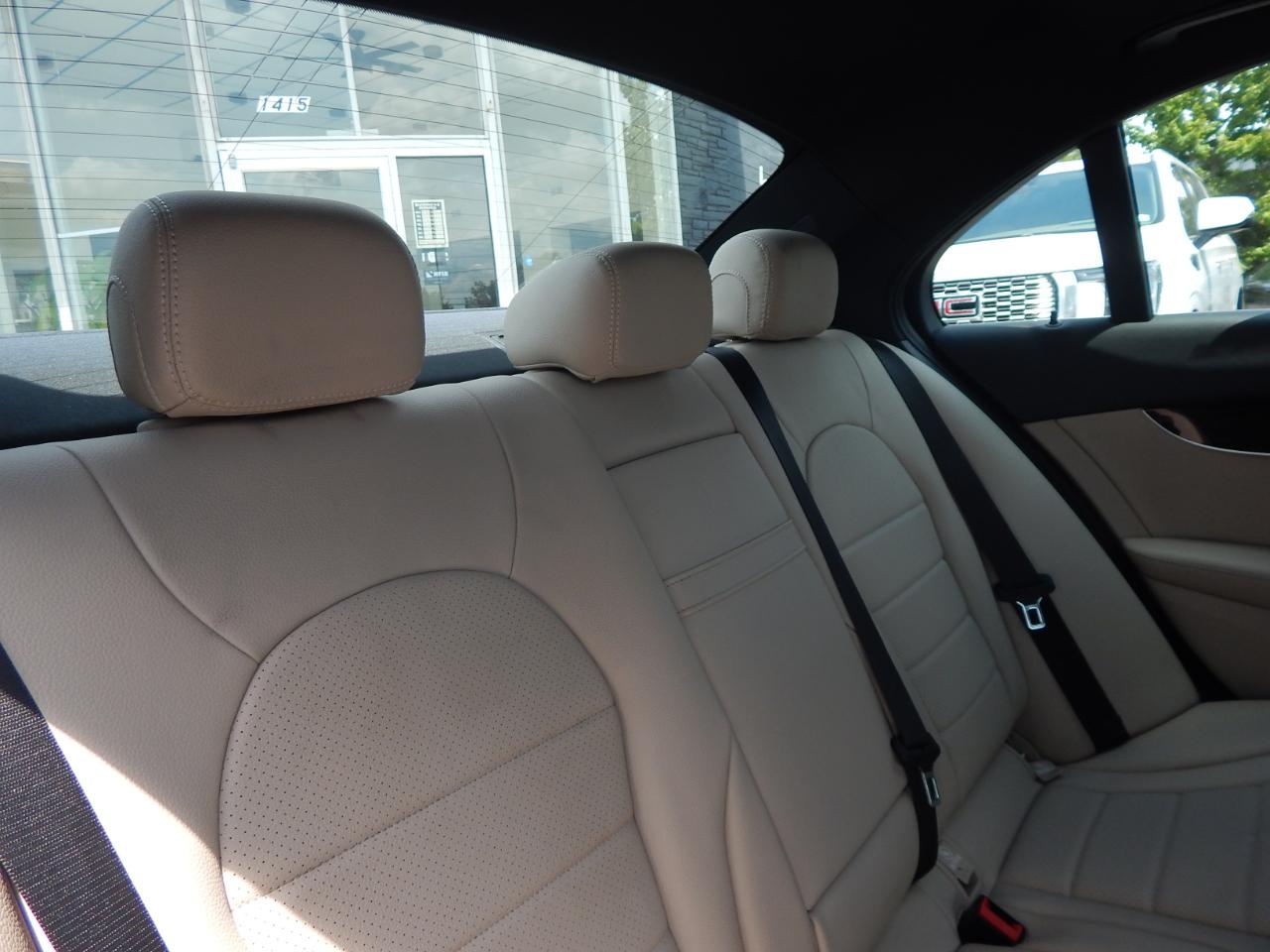 Mercedes-Benz C-Class 4dr Sdn C300 4MATIC 2018