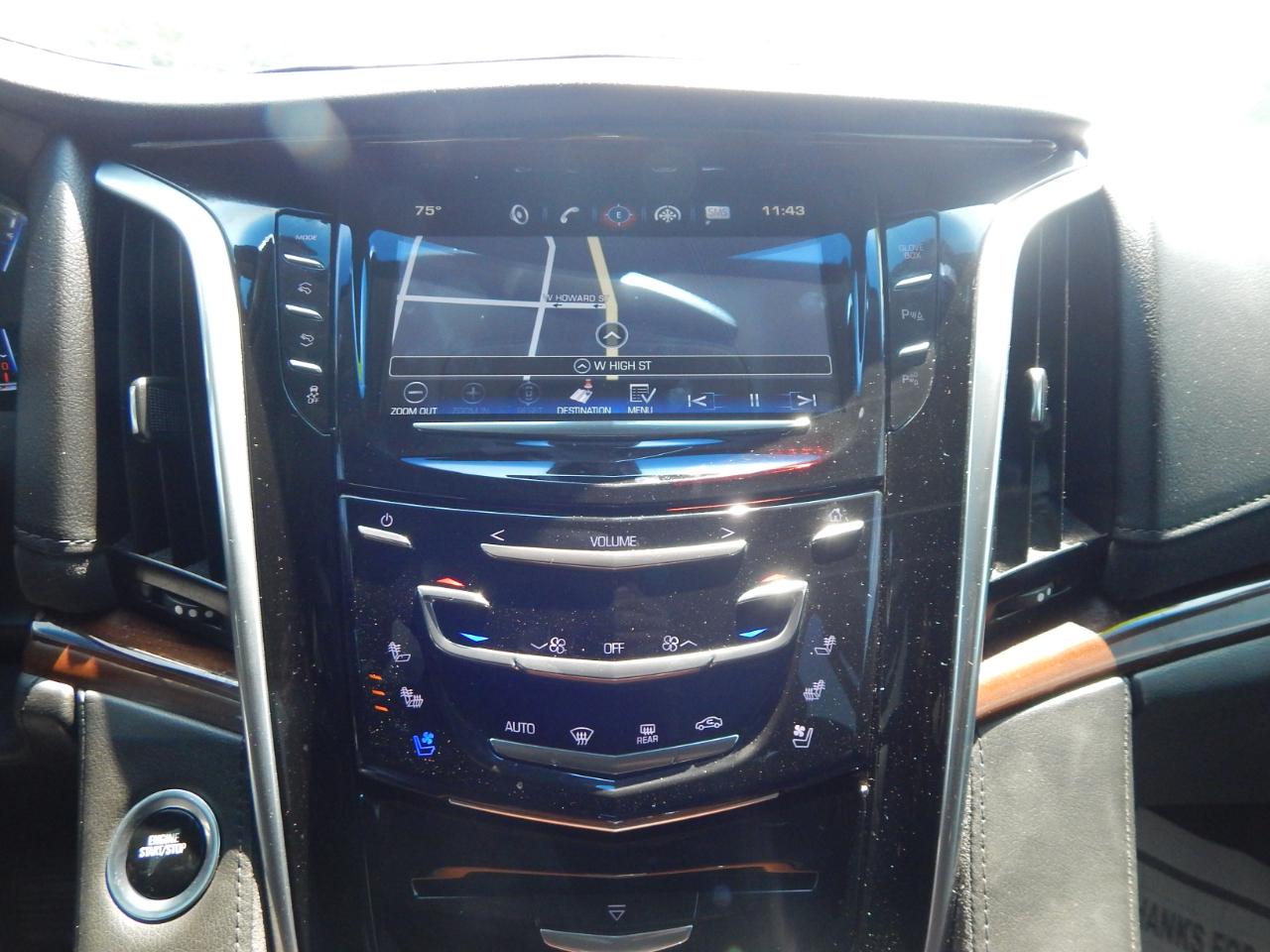 Cadillac Escalade ESV 4WD 4dr Standard 2020