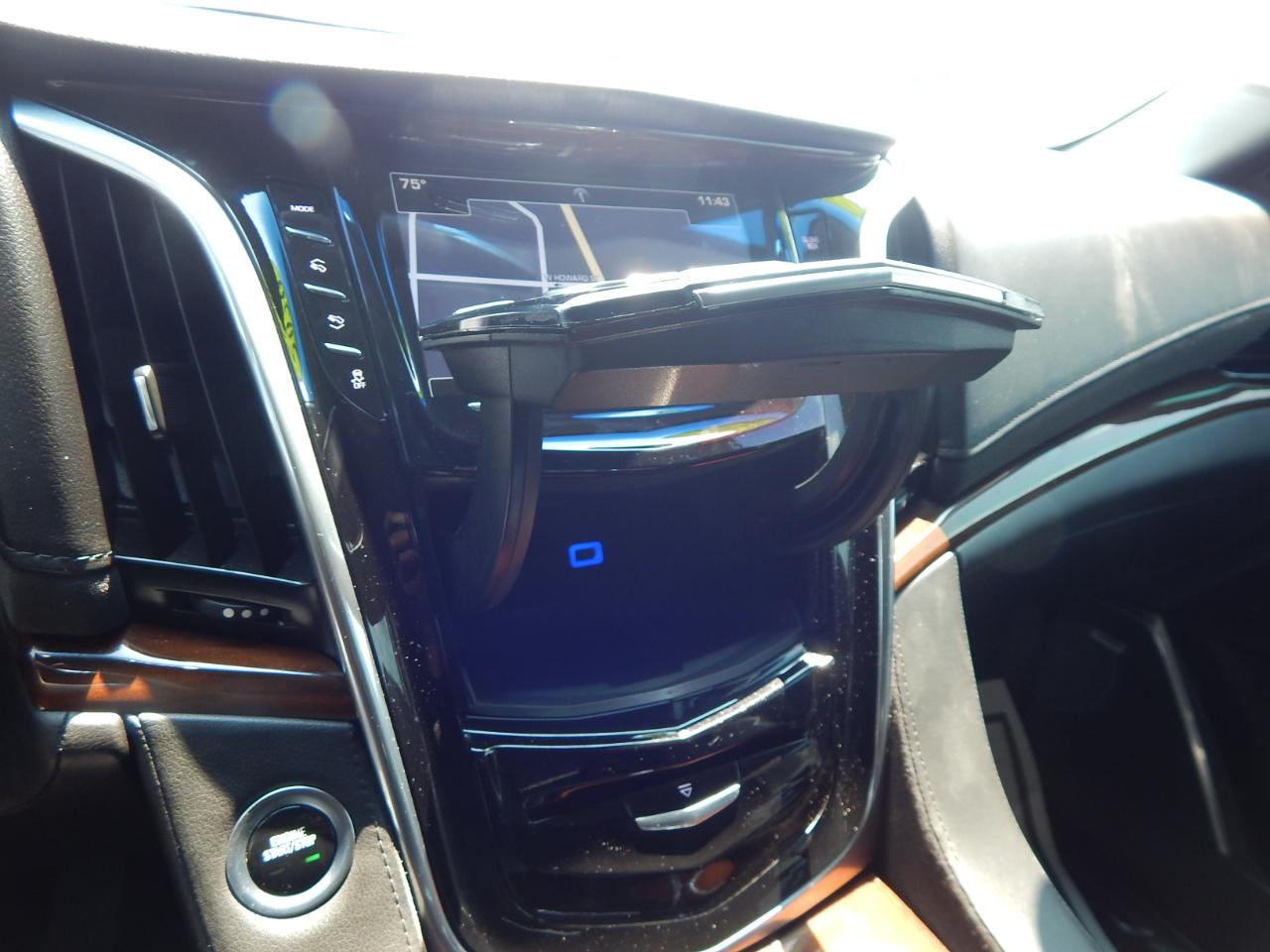 Cadillac Escalade ESV 4WD 4dr Standard 2020