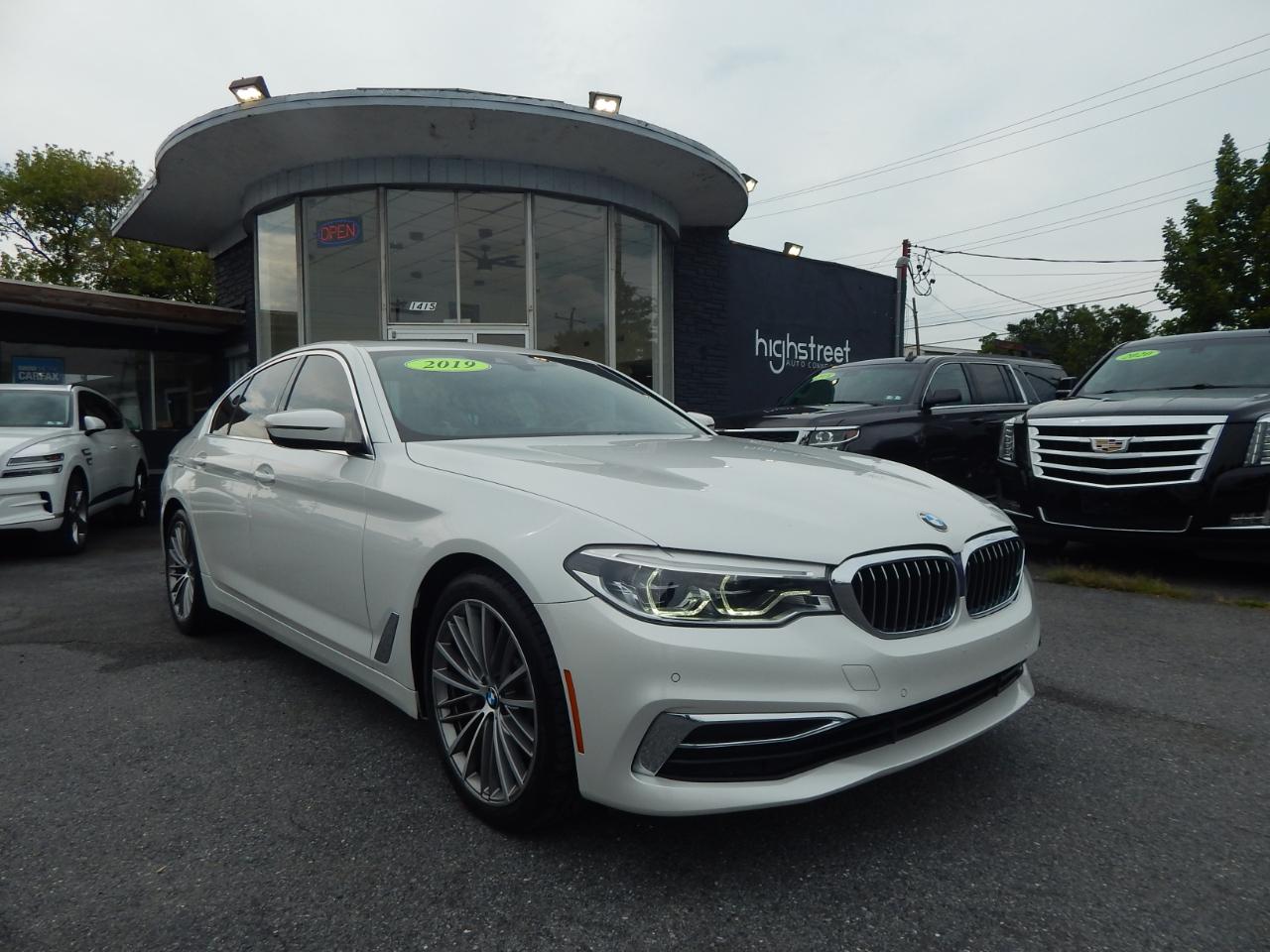 BMW 5 Series 530i Sedan 2019