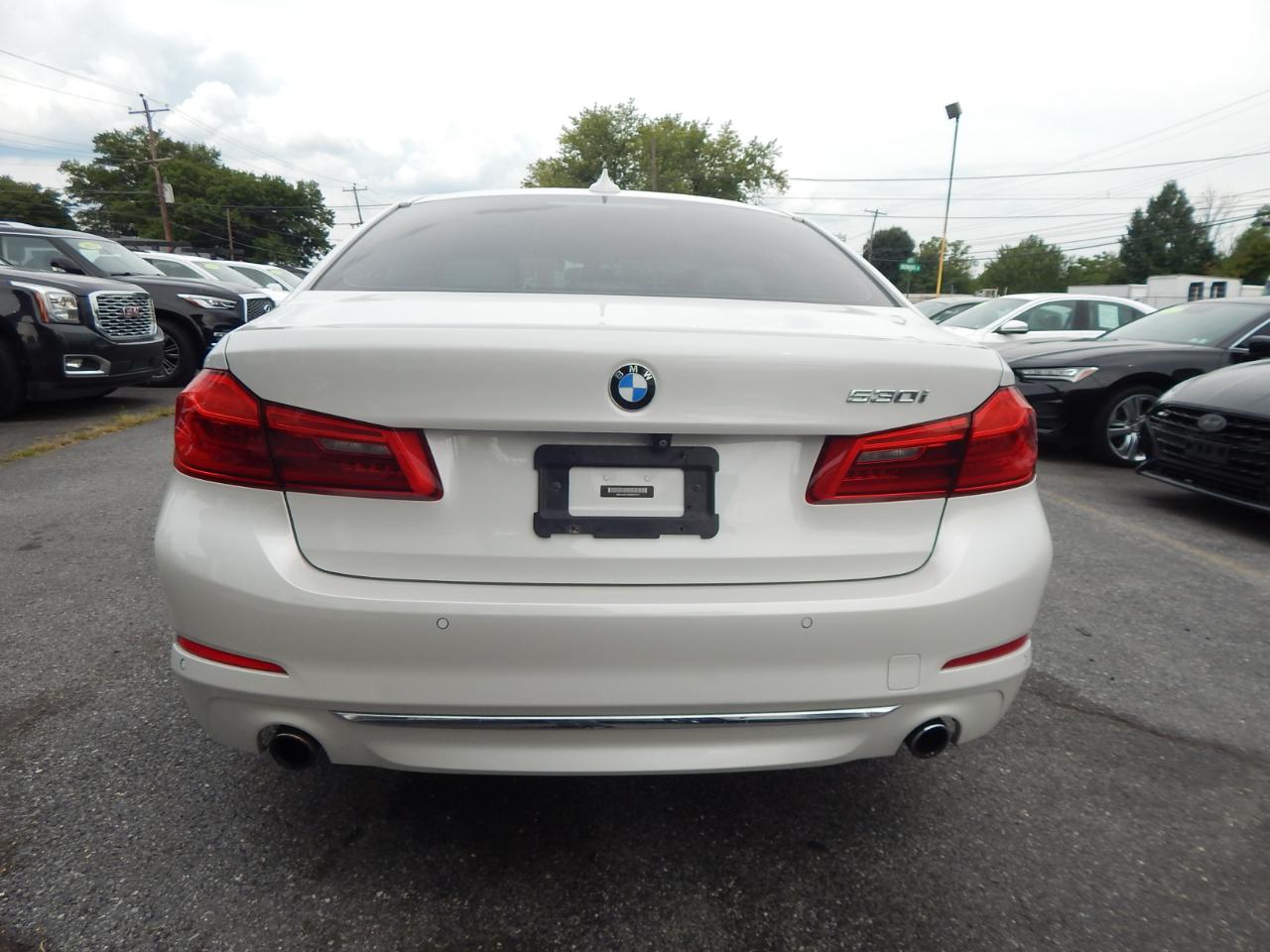 BMW 5 Series 530i Sedan 2019