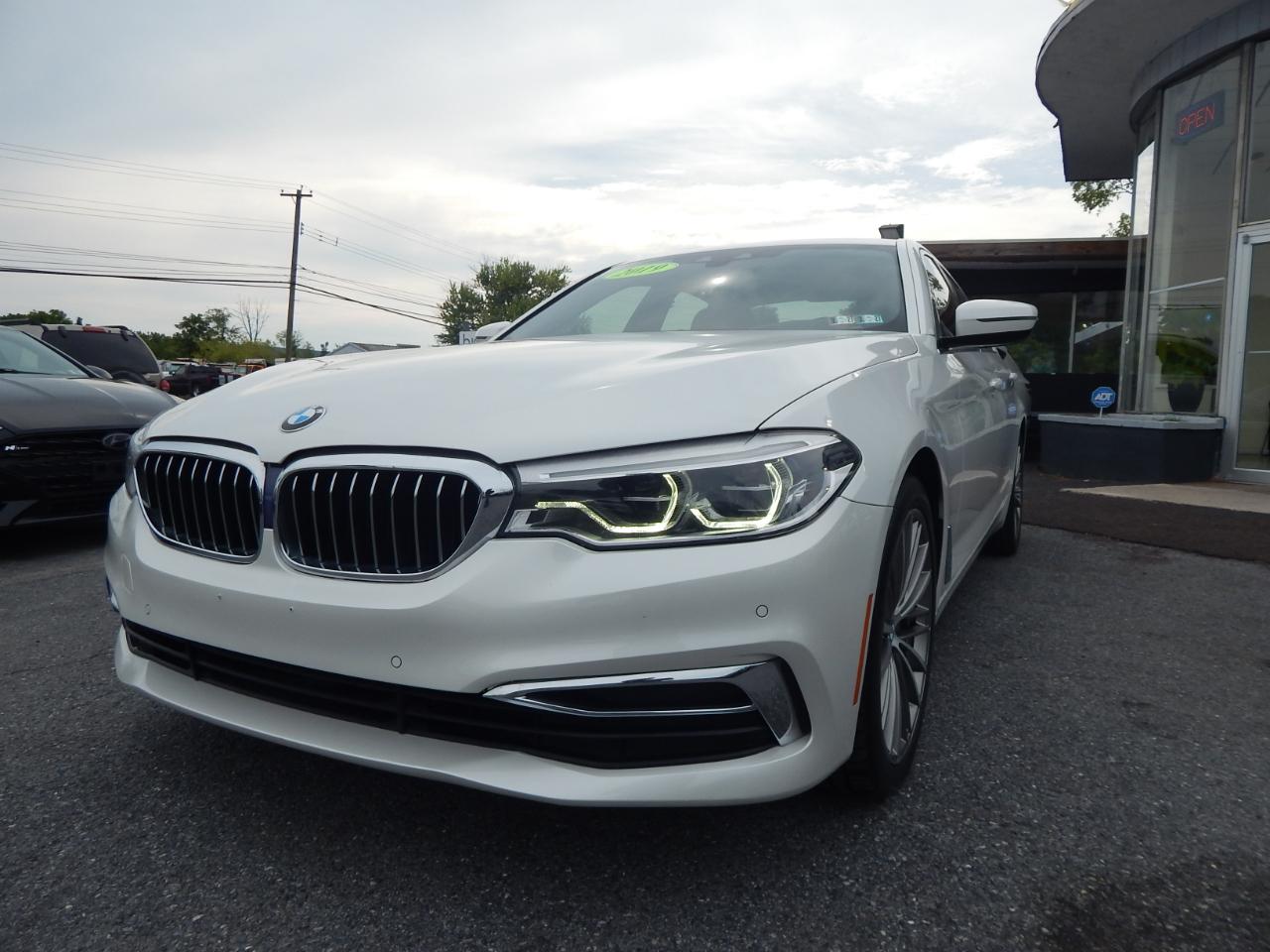 BMW 5 Series 530i Sedan 2019