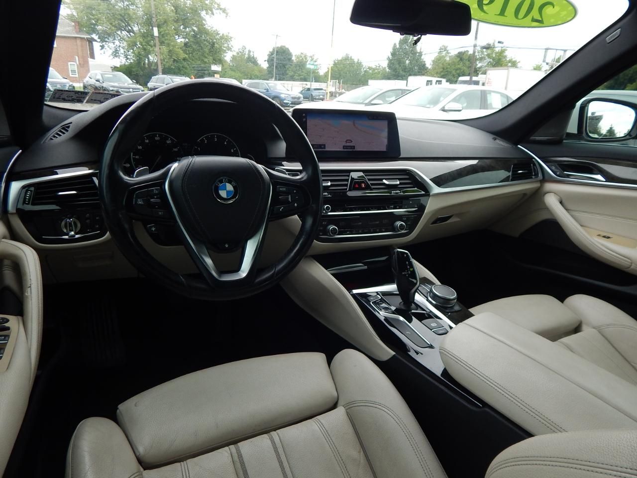 BMW 5 Series 530i Sedan 2019