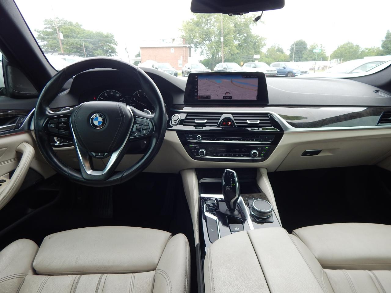 BMW 5 Series 530i Sedan 2019