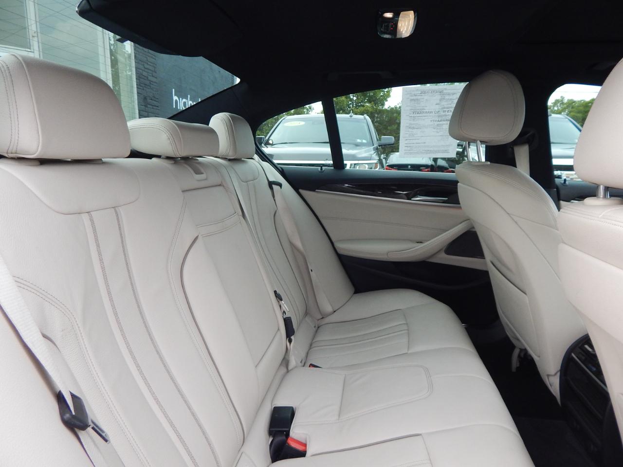 BMW 5 Series 530i Sedan 2019