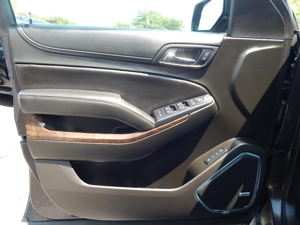 Chevrolet Suburban LT 2018