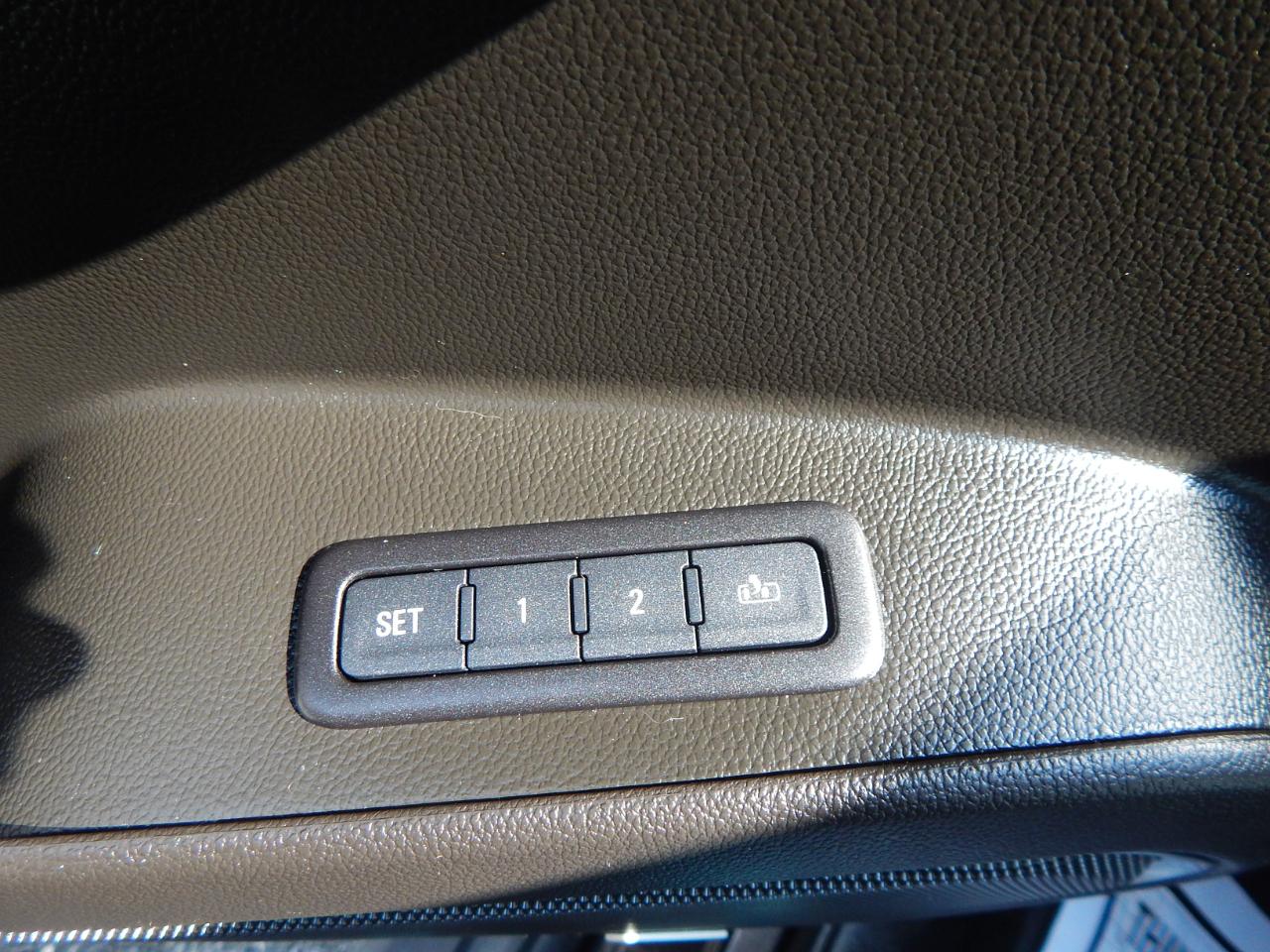 Chevrolet Suburban LT 2018