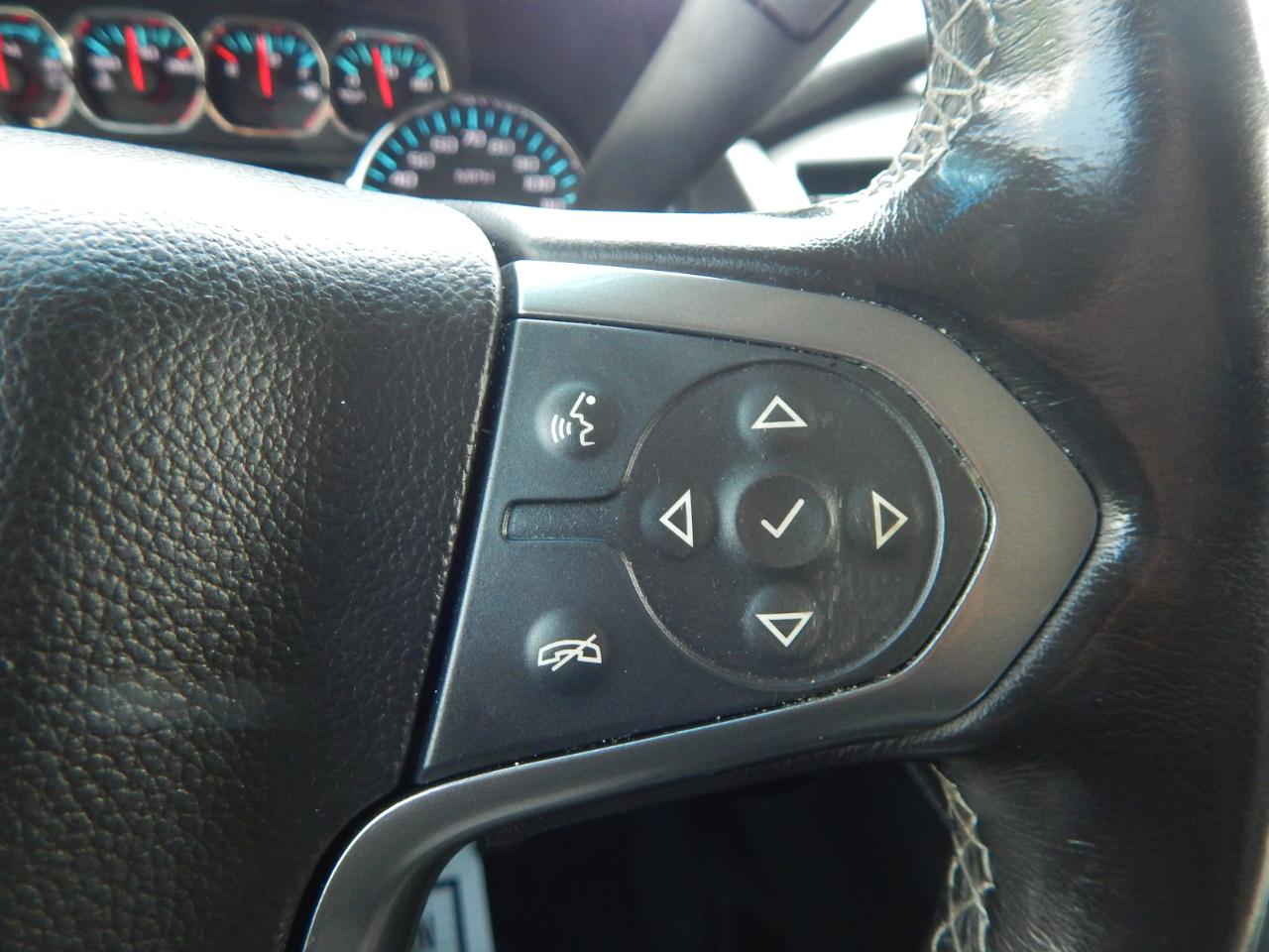Chevrolet Suburban LT 2018