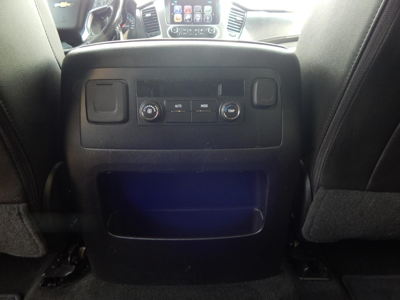 Chevrolet Suburban LT 2018