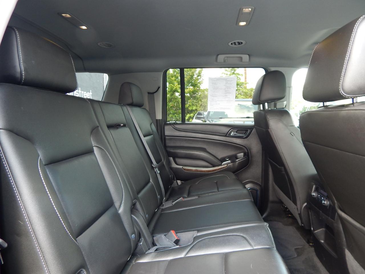 Chevrolet Suburban LT 2018