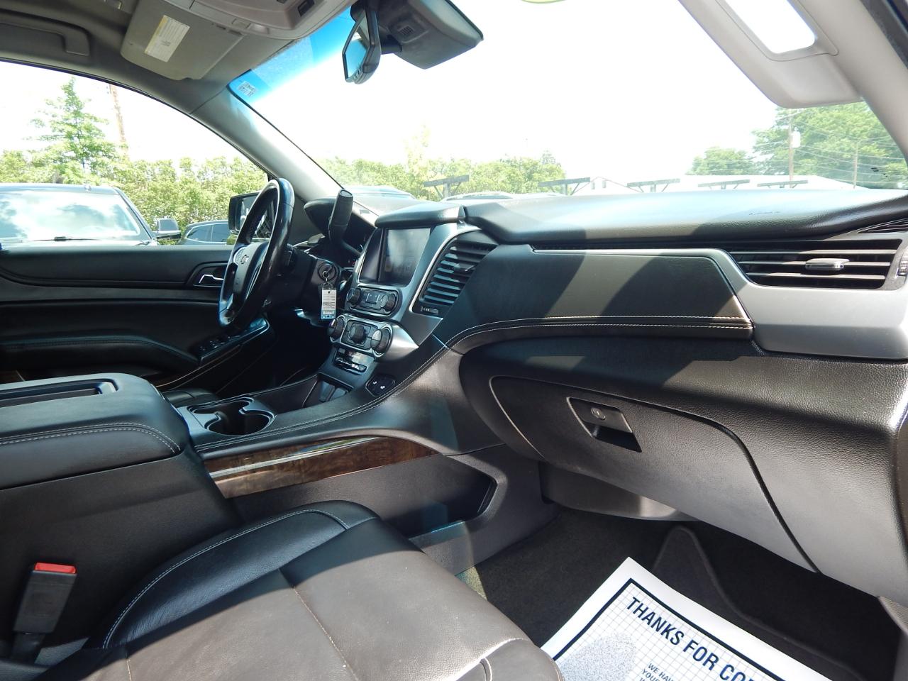 Chevrolet Suburban LT 2018