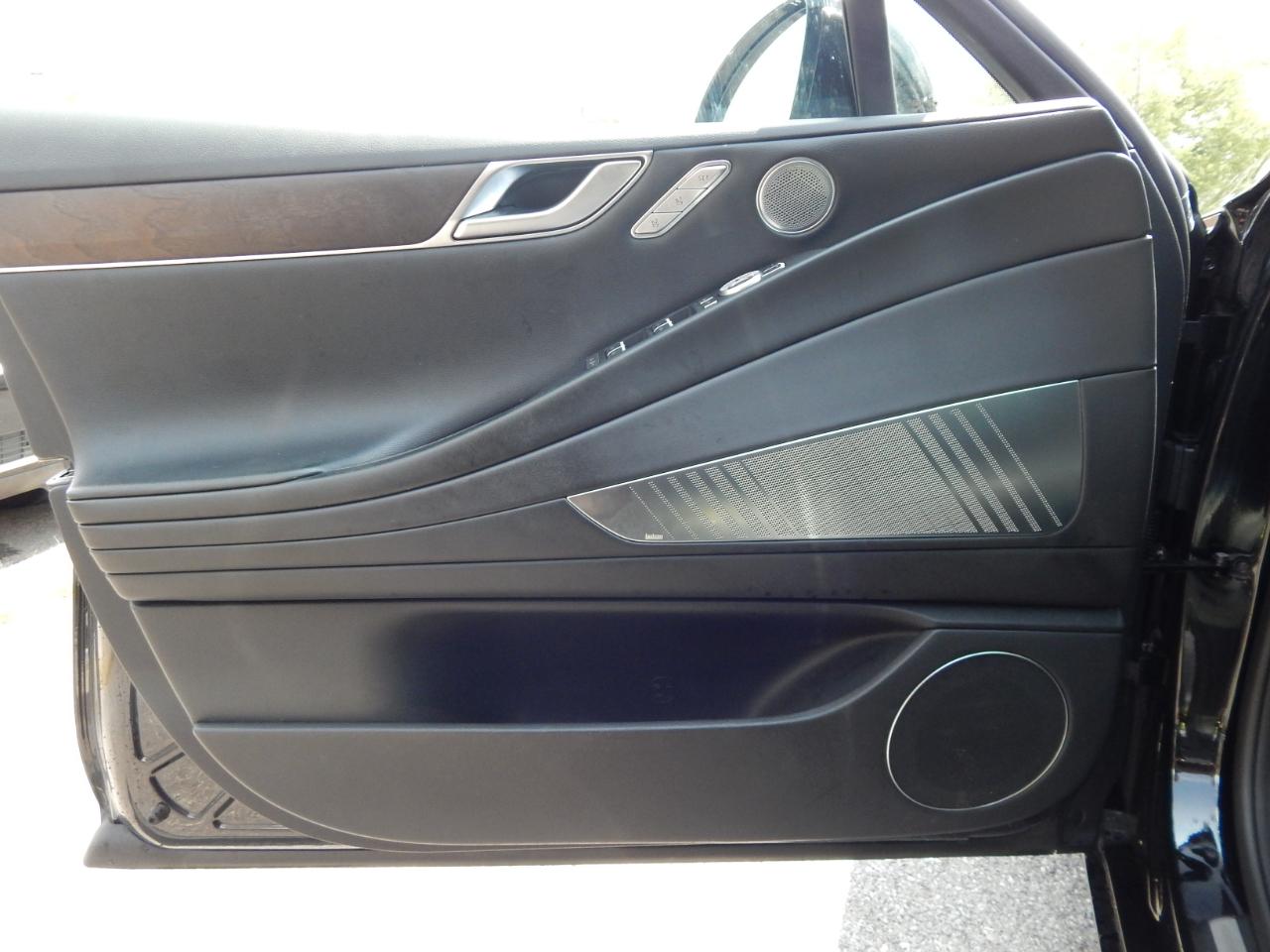 Genesis G80 2.5T Advanced AWD 2022