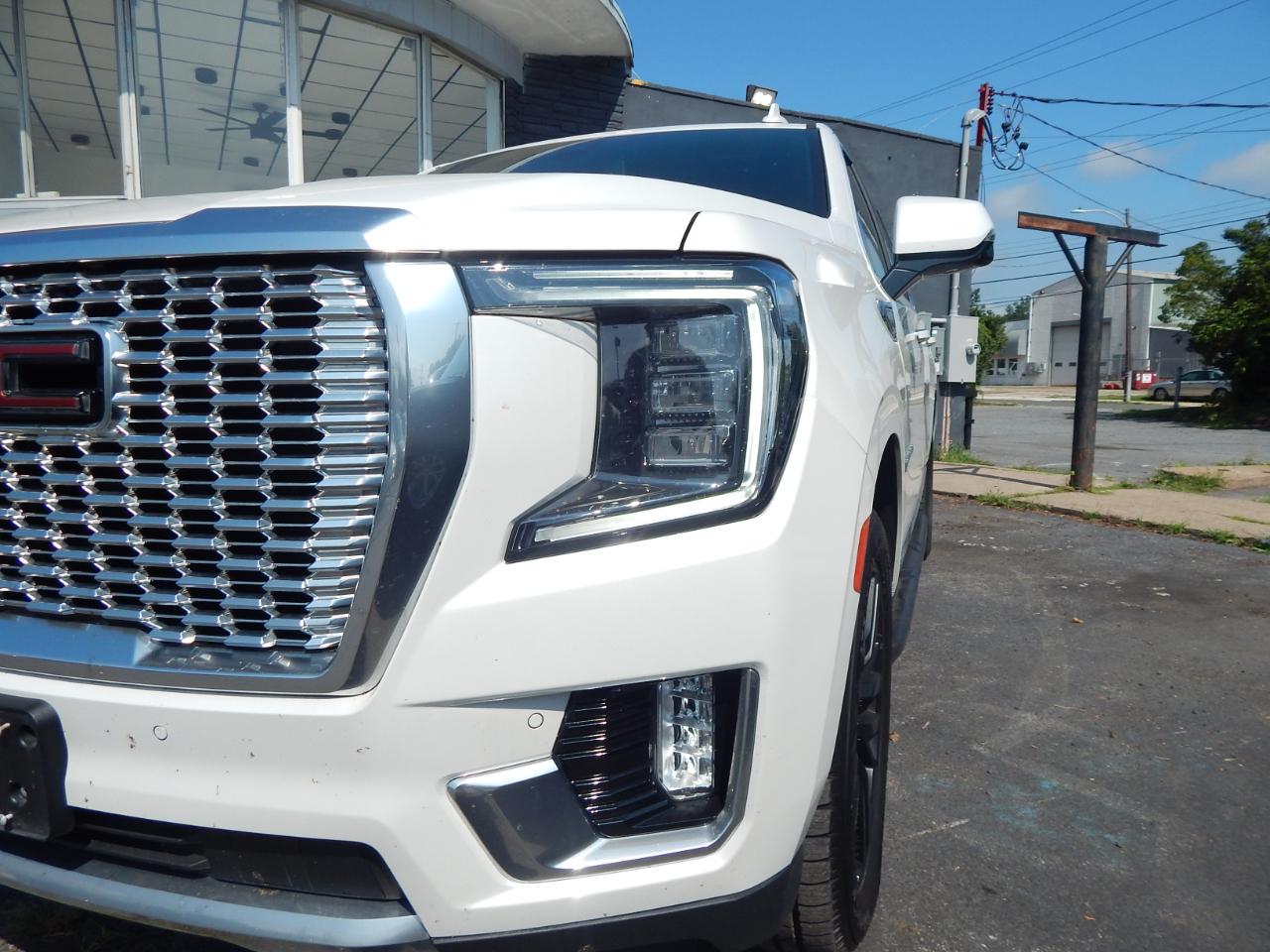 GMC Yukon XL 4WD 4dr Denali 2021