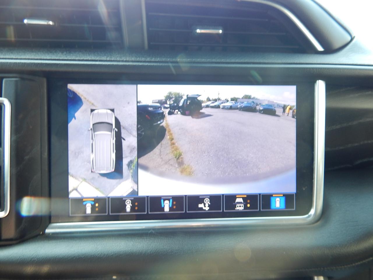 GMC Yukon XL 4WD 4dr Denali 2021