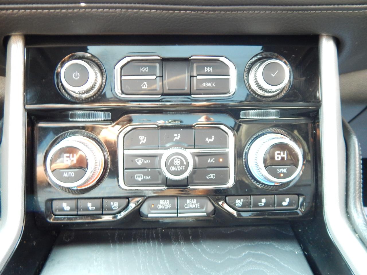 GMC Yukon XL 4WD 4dr Denali 2021