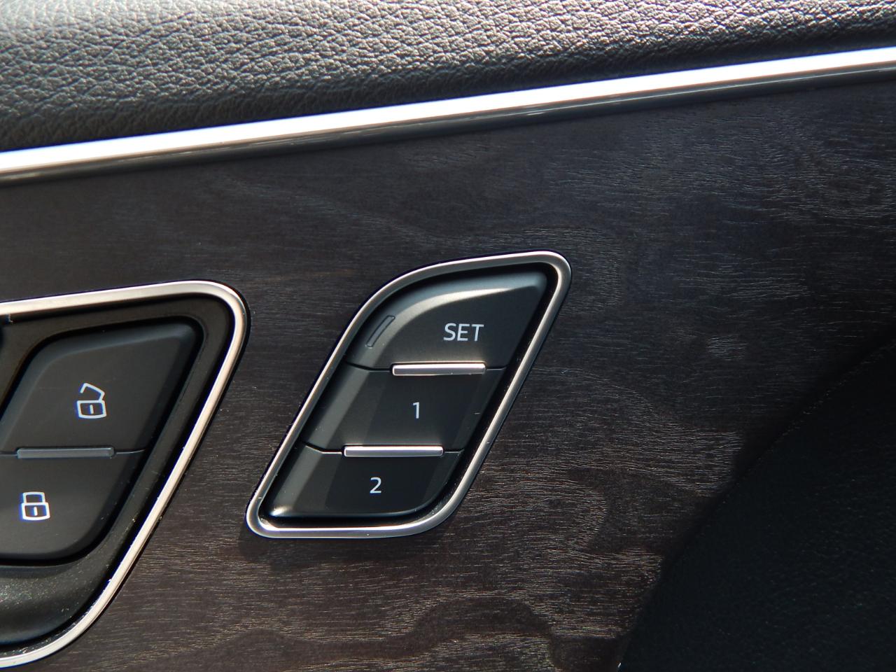 Audi Q8 Premium Plus 55 TFSI quattro 2019