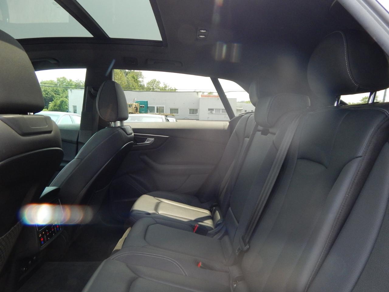 Audi Q8 Premium Plus 55 TFSI quattro 2019