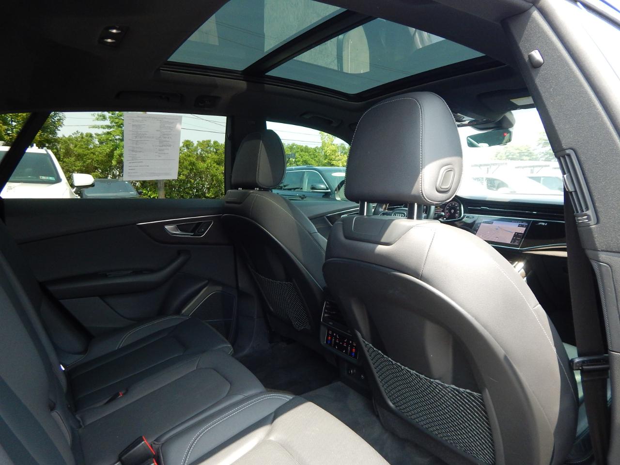 Audi Q8 Premium Plus 55 TFSI quattro 2019