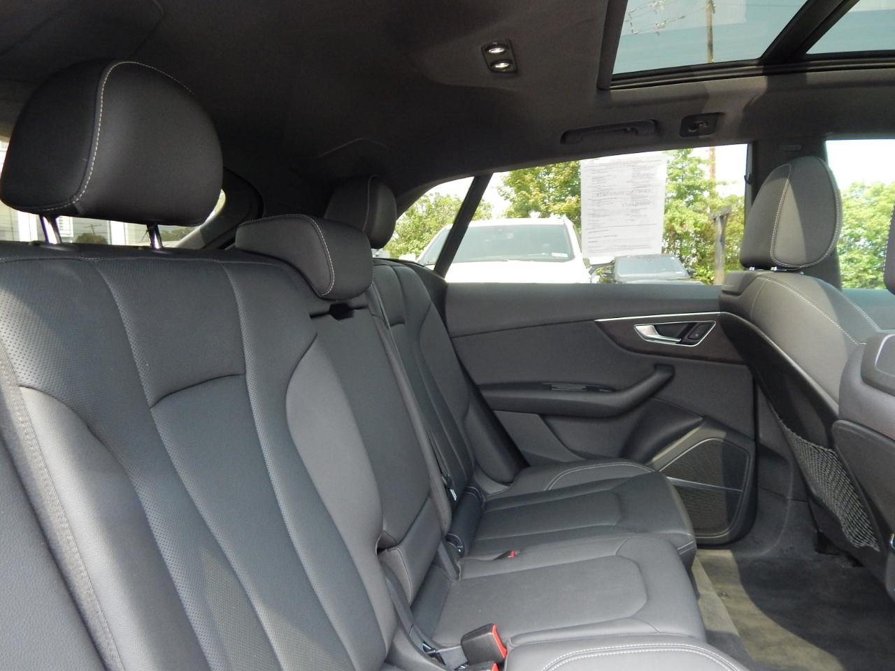 Audi Q8 Premium Plus 55 TFSI quattro 2019